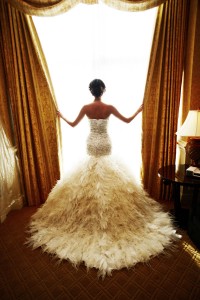 backless-mermaid-feathered-wedding-dress